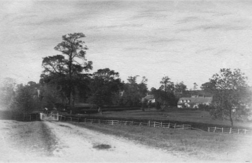 Image Gated North Luffenham Road Into Lyndon - Very Old